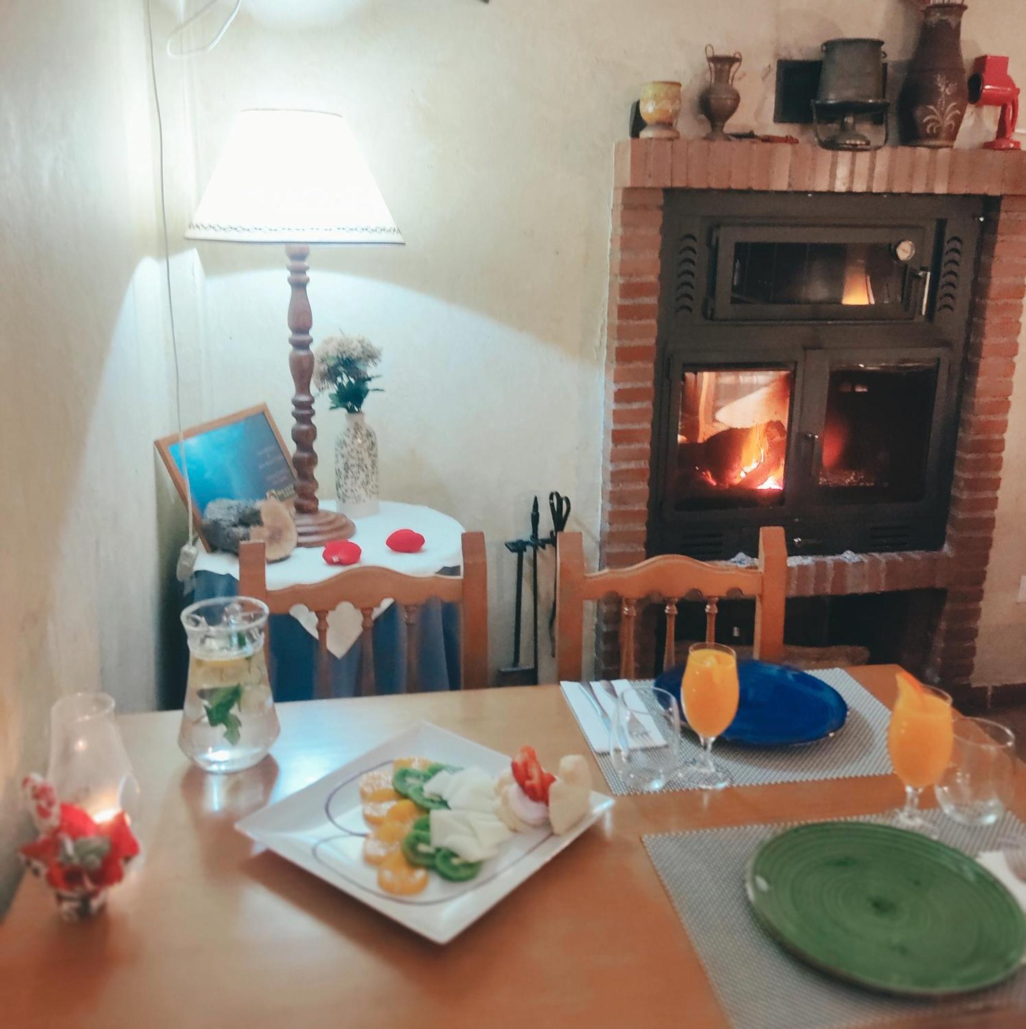 Hotel Rural Familiar Almirez-Alpujarra ラウハル・デ・アンダラクス エクステリア 写真