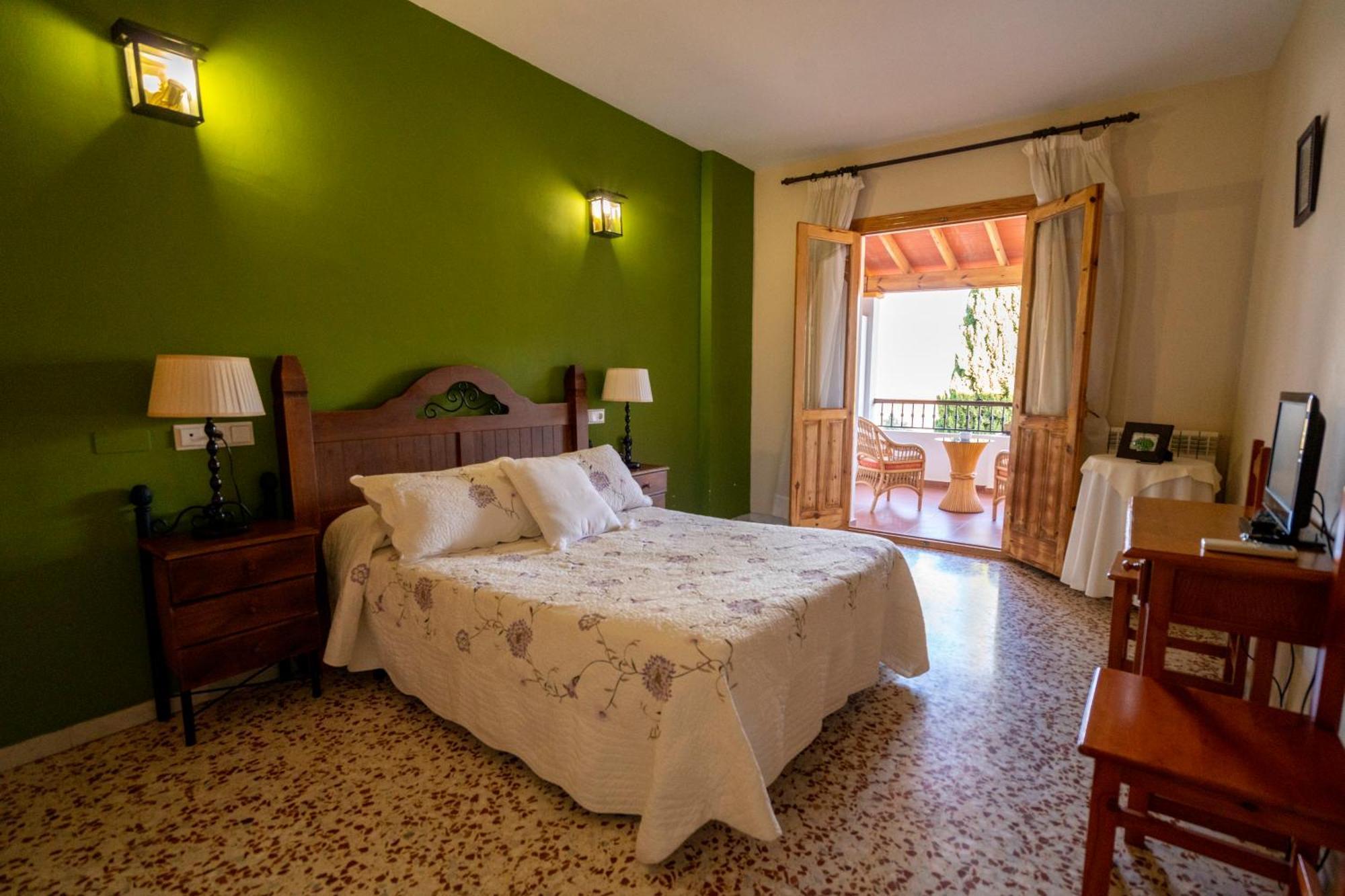 Hotel Rural Familiar Almirez-Alpujarra ラウハル・デ・アンダラクス エクステリア 写真
